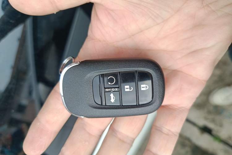 Used Honda Civic 2025 180TURBO CVT Smart & Fun Vehicle Key