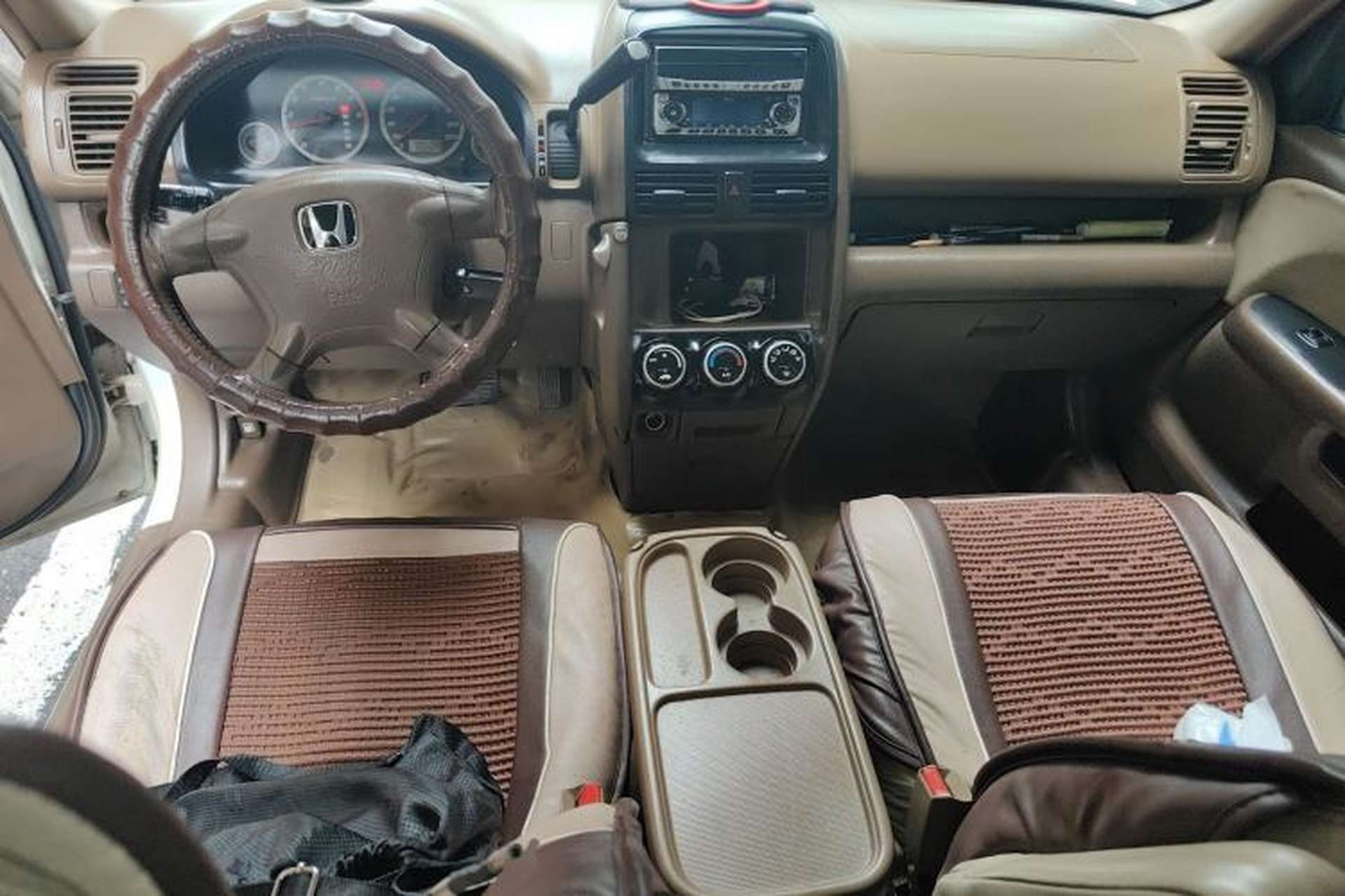 Used Honda CR-V 2004 2.0L Center Console
