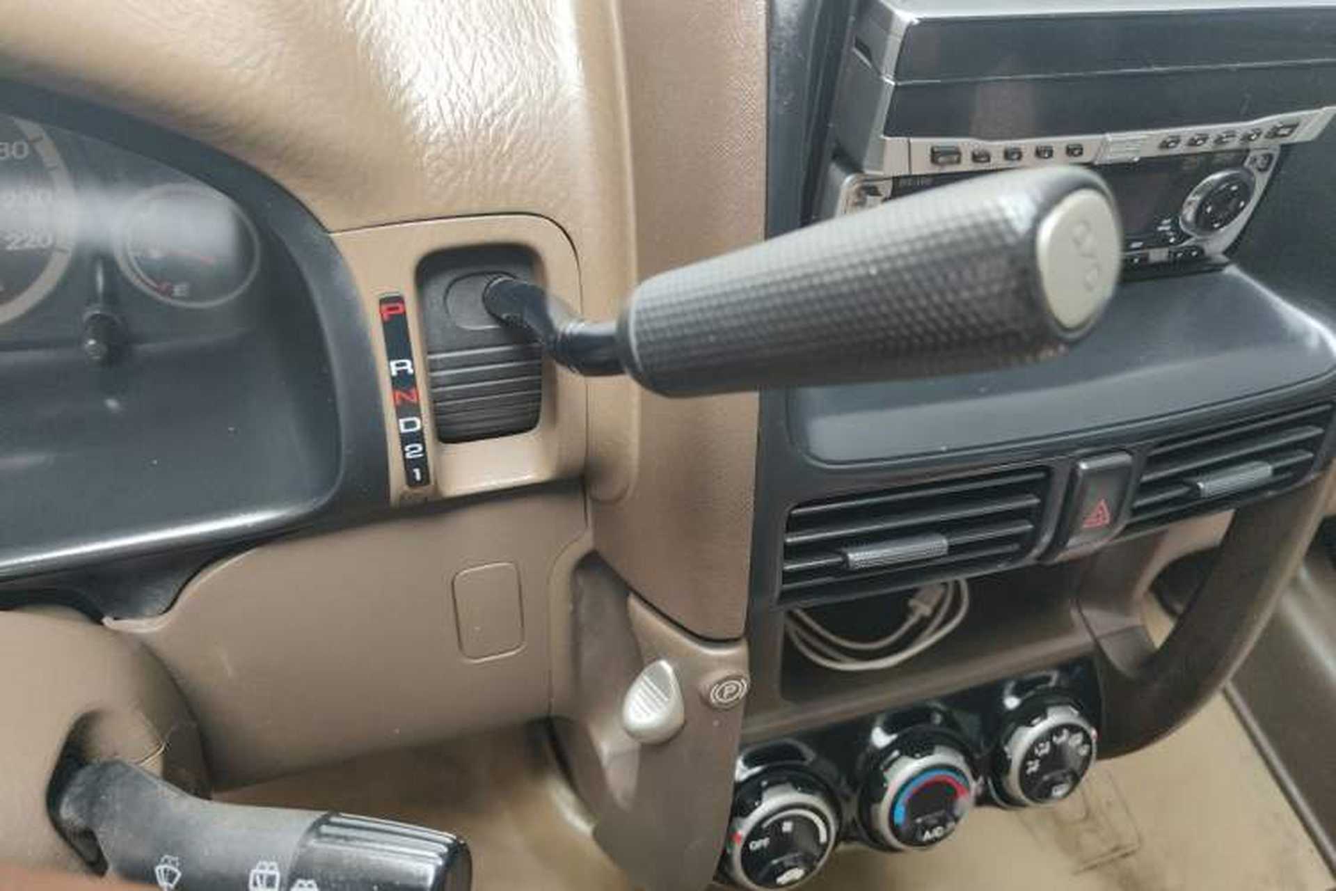 Used Honda CR-V 2004 2.0L Gear Lever