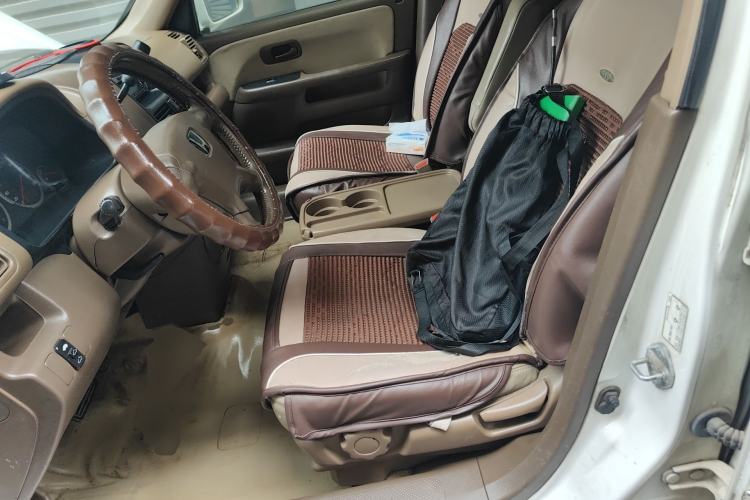Used Honda CR-V 2004 2.0L Left Front Seat