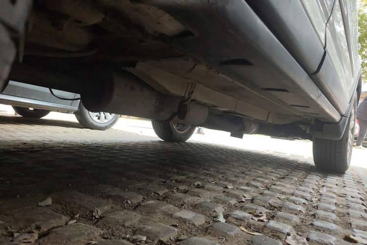 Used Honda CR-V 2005 2.4L automatic Chassis Rear Right