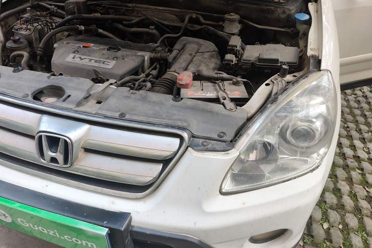 Used Honda CR-V 2005 2.4L automatic Engine Bay Left