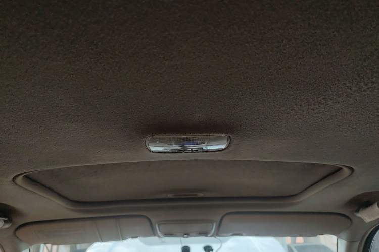 Used Honda CR-V 2005 2.4L automatic Headliner