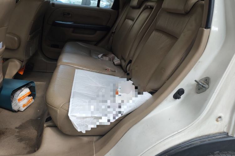 Used Honda CR-V 2005 2.4L automatic Left Rear Seat