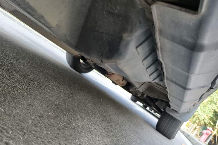 Used Honda CR-V 2007 2.4L automatic four-wheel drive luxury edition Chassis Rear Right