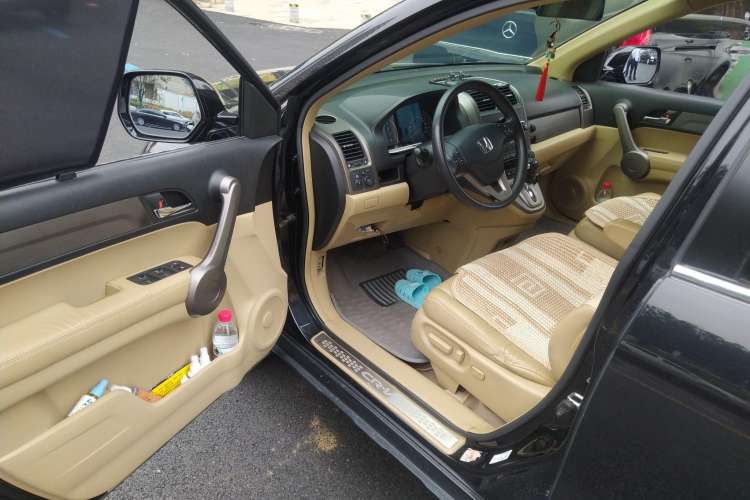 Used Honda CR-V 2007 2.4L automatic four-wheel drive luxury edition Driver Seat