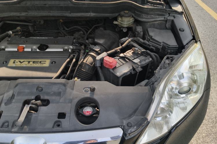 Used Honda CR-V 2007 2.4L automatic four-wheel drive luxury edition Engine Bay Left