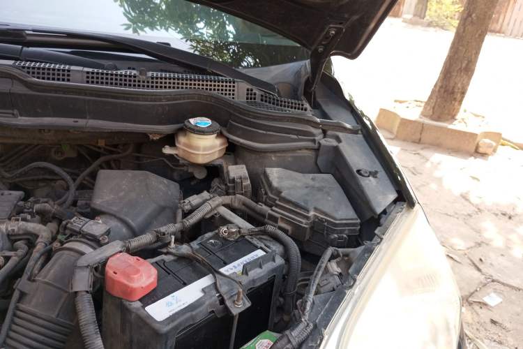 Used Honda CR-V 2007 2.4L automatic four-wheel drive luxury edition Engine Bay Left