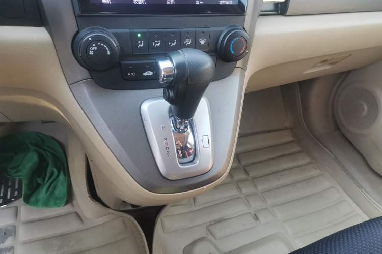 Used Honda CR-V 2007 2.0L Automatic Four-Wheel Drive Classic Edition Gear Lever