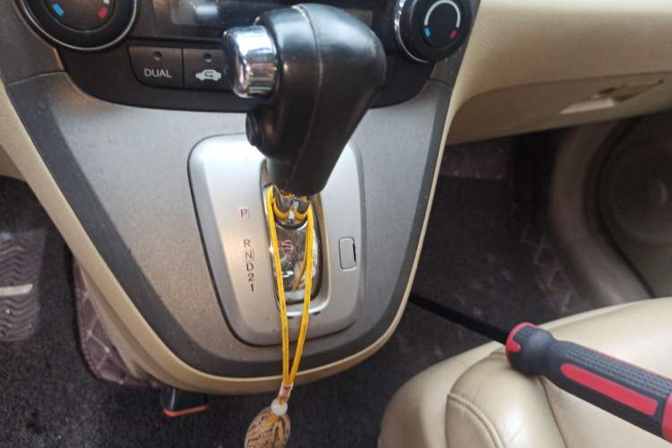 Used Honda CR-V 2007 2.4L automatic four-wheel drive luxury edition Gear Lever