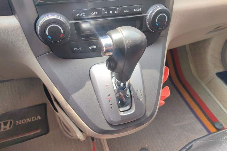 Used Honda CR-V 2007 2.4L automatic four-wheel drive Prestige Edition Gear Lever