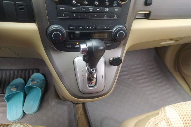Used Honda CR-V 2007 2.4L automatic four-wheel drive luxury edition Gear Lever