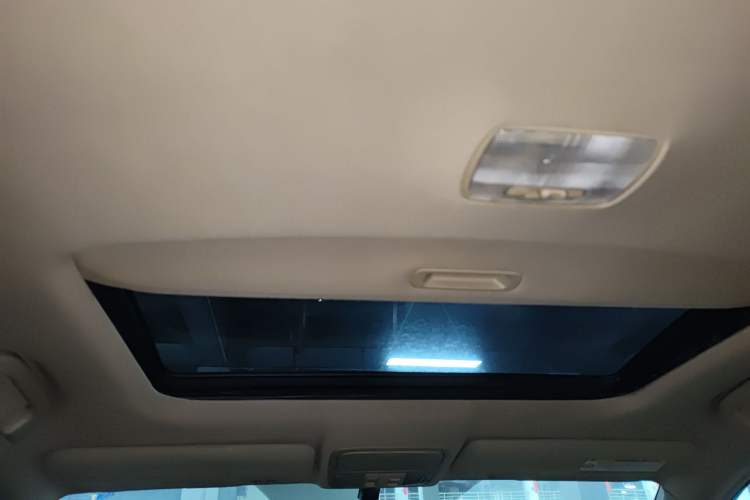 Used Honda CR-V 2007 2.4L automatic four-wheel drive luxury edition Headliner