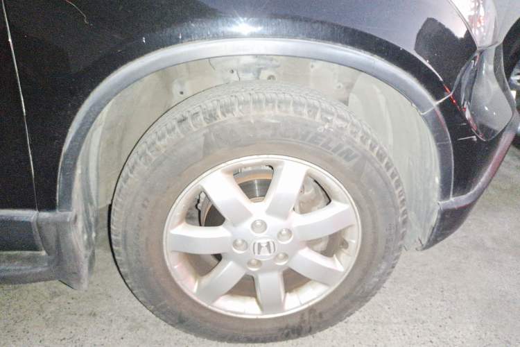 Used Honda CR-V 2007 2.4L automatic four-wheel drive Prestige Edition Right Front Wheel Hub