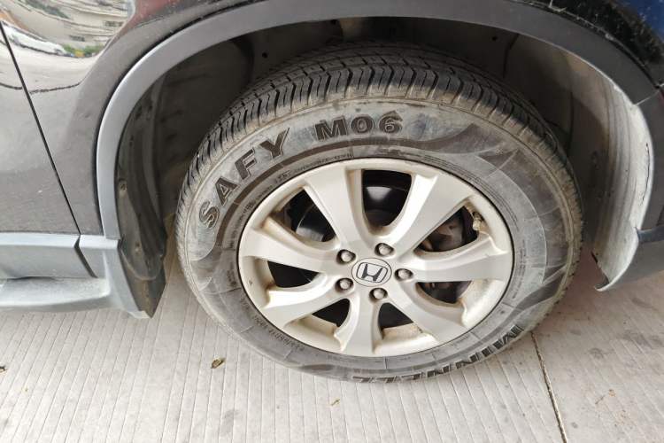 Used Honda CR-V 2007 2.0L Automatic Four-Wheel Drive Classic Edition Right Front Wheel Hub