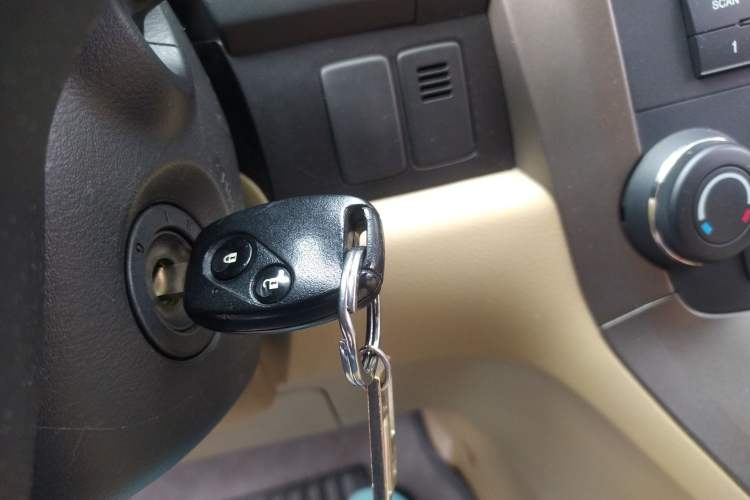 Used Honda CR-V 2007 2.4L automatic four-wheel drive luxury edition Vehicle Key