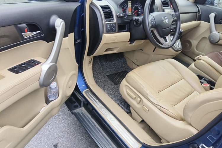 Used Honda CR-V 2007 2.4L automatic four-wheel drive luxury edition Driver Seat