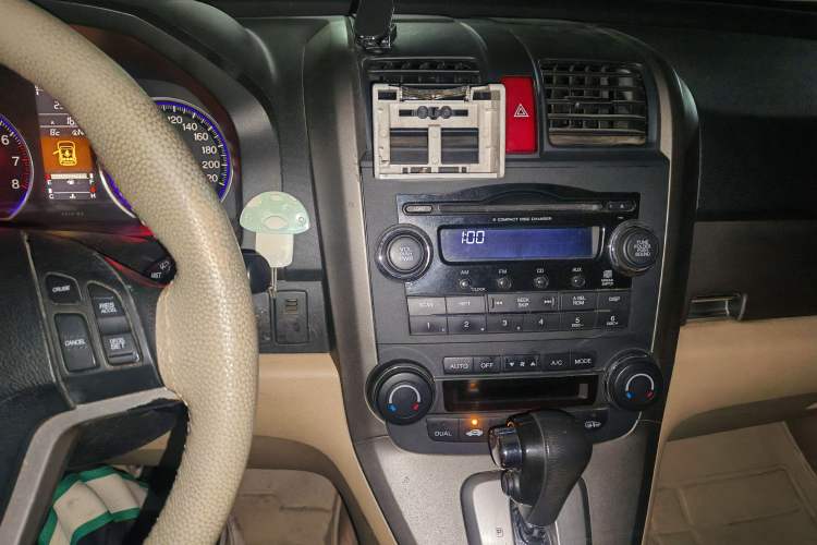 Used Honda CR-V 2007 2.4L automatic four-wheel drive luxury edition Audio And AC Panel