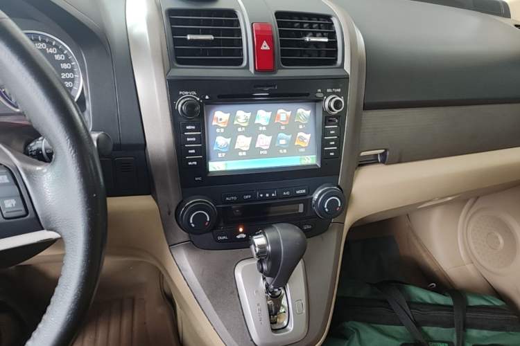 Used Honda CR-V 2007 2.4L automatic four-wheel drive luxury edition Audio And AC Panel