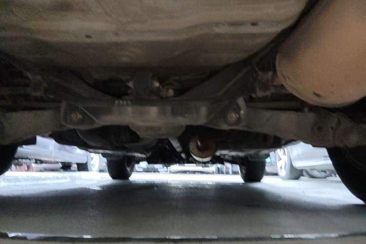 Used Honda CR-V 2007 2.4L automatic four-wheel drive Prestige Edition Chassis Rear
