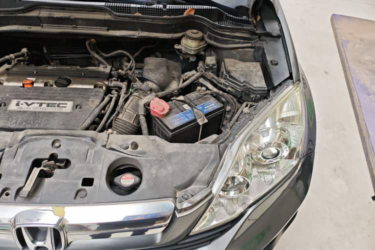 Used Honda CR-V 2007 2.4L automatic four-wheel drive luxury edition Engine Bay Left