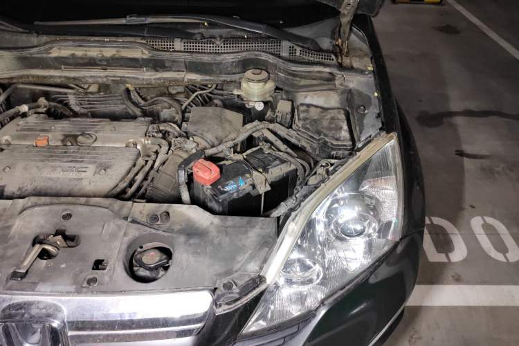 Used Honda CR-V 2007 2.4L automatic four-wheel drive Prestige Edition Engine Bay Left