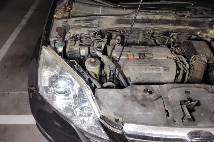 Used Honda CR-V 2007 2.4L automatic four-wheel drive Prestige Edition Engine Bay Right