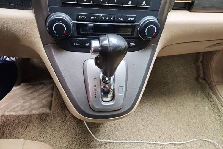 Used Honda CR-V 2007 2.4L automatic four-wheel drive luxury edition Gear Lever