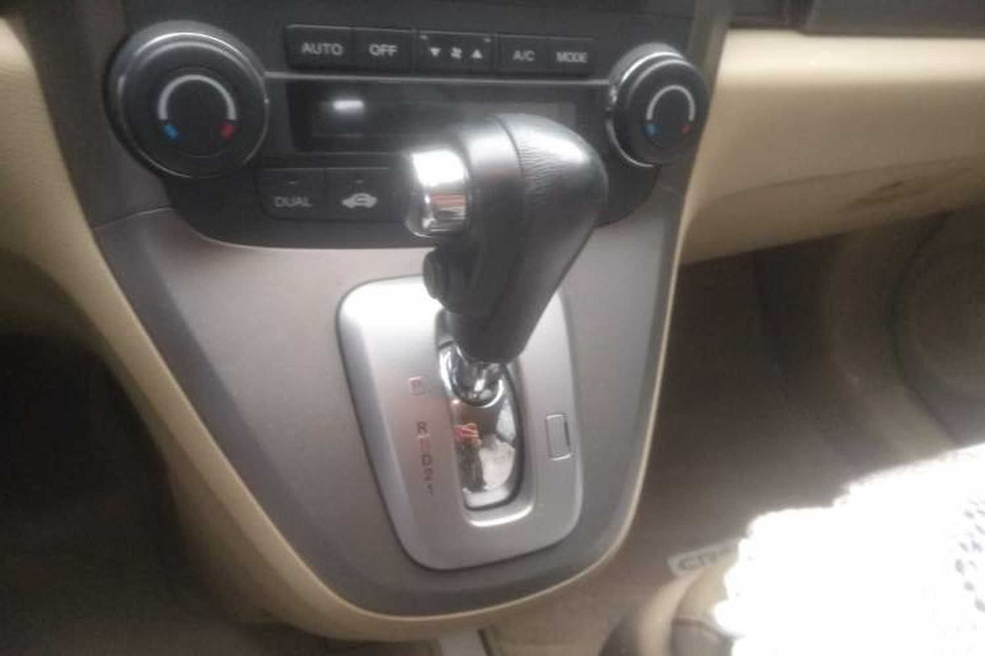 Used Honda CR-V 2007 2.4L automatic four-wheel drive luxury edition Gear Lever