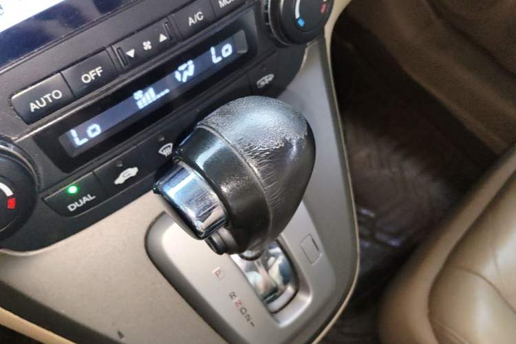Used Honda CR-V 2007 2.4L automatic four-wheel drive Prestige Edition Gear Lever
