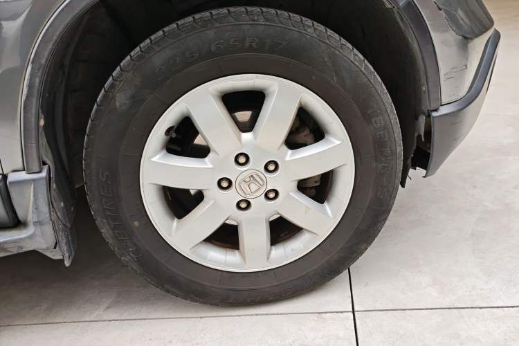Used Honda CR-V 2007 2.4L automatic four-wheel drive luxury edition Right Front Wheel Hub
