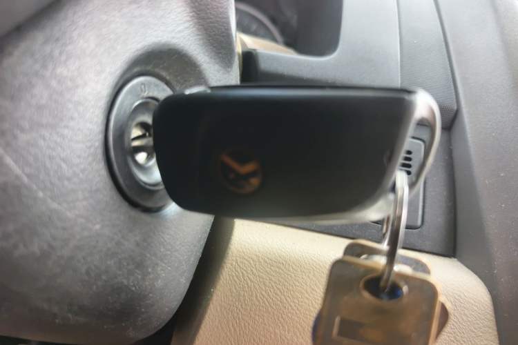 Used Honda CR-V 2007 2.4L automatic four-wheel drive luxury edition Vehicle Key
