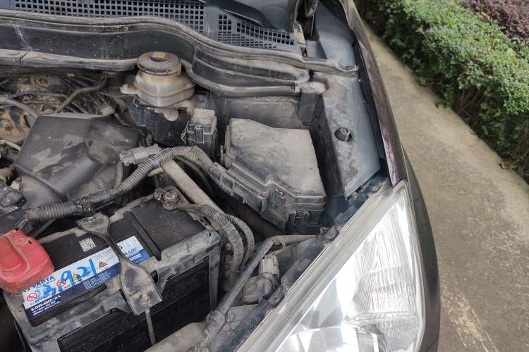 Used Honda CR-V 2007 2.4L automatic four-wheel drive Prestige Edition Engine Bay Left