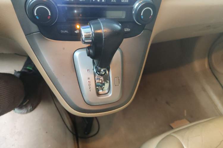 Used Honda CR-V 2007 2.4L automatic four-wheel drive Prestige Edition Gear Lever