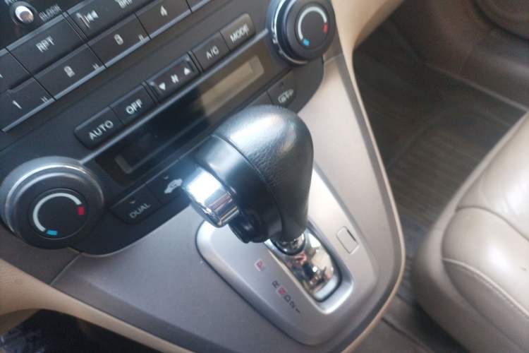 Used Honda CR-V 2007 2.4L automatic four-wheel drive Prestige Edition Gear Lever