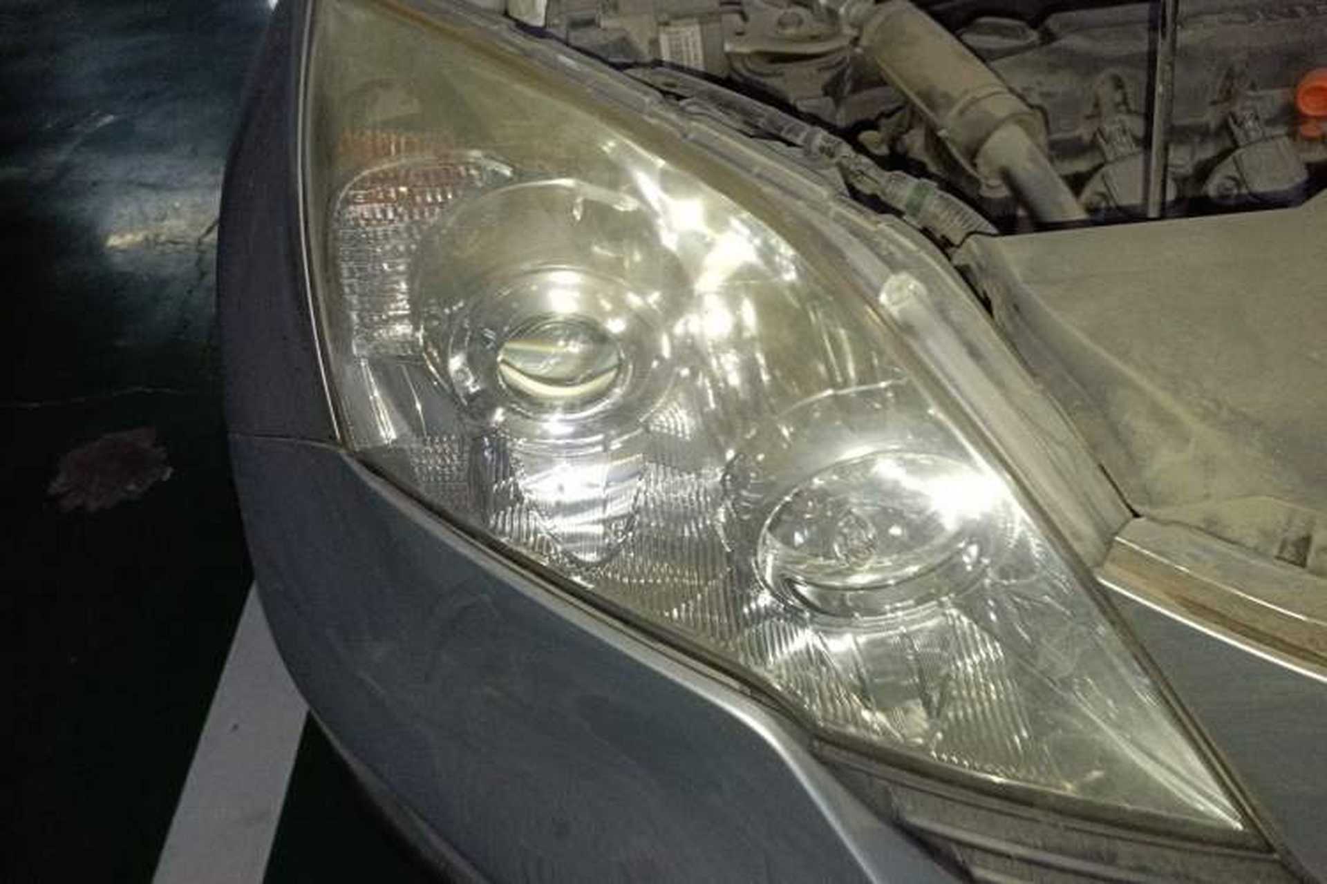 Used Honda CR-V 2007 2.0L Automatic Four-Wheel Drive Classic Edition Right Front Headlight