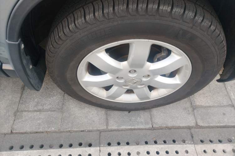 Used Honda CR-V 2007 2.4L automatic four-wheel drive Prestige Edition Right Front Wheel Hub