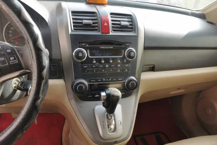 Used Honda CR-V 2007 2.4L automatic four-wheel drive luxury edition Audio And AC Panel