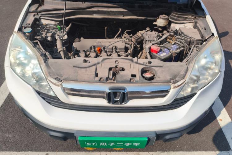 Used Honda CR-V 2007 2.0L Automatic Four-Wheel Drive Classic Edition Engine Bay