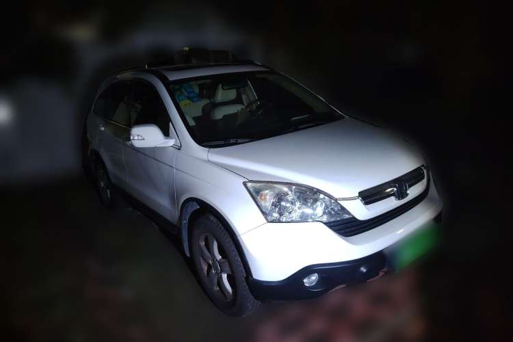 Used Honda CR-V 2007 2.0L Automatic Four-Wheel Drive Classic Edition Front Right 45 Deg
