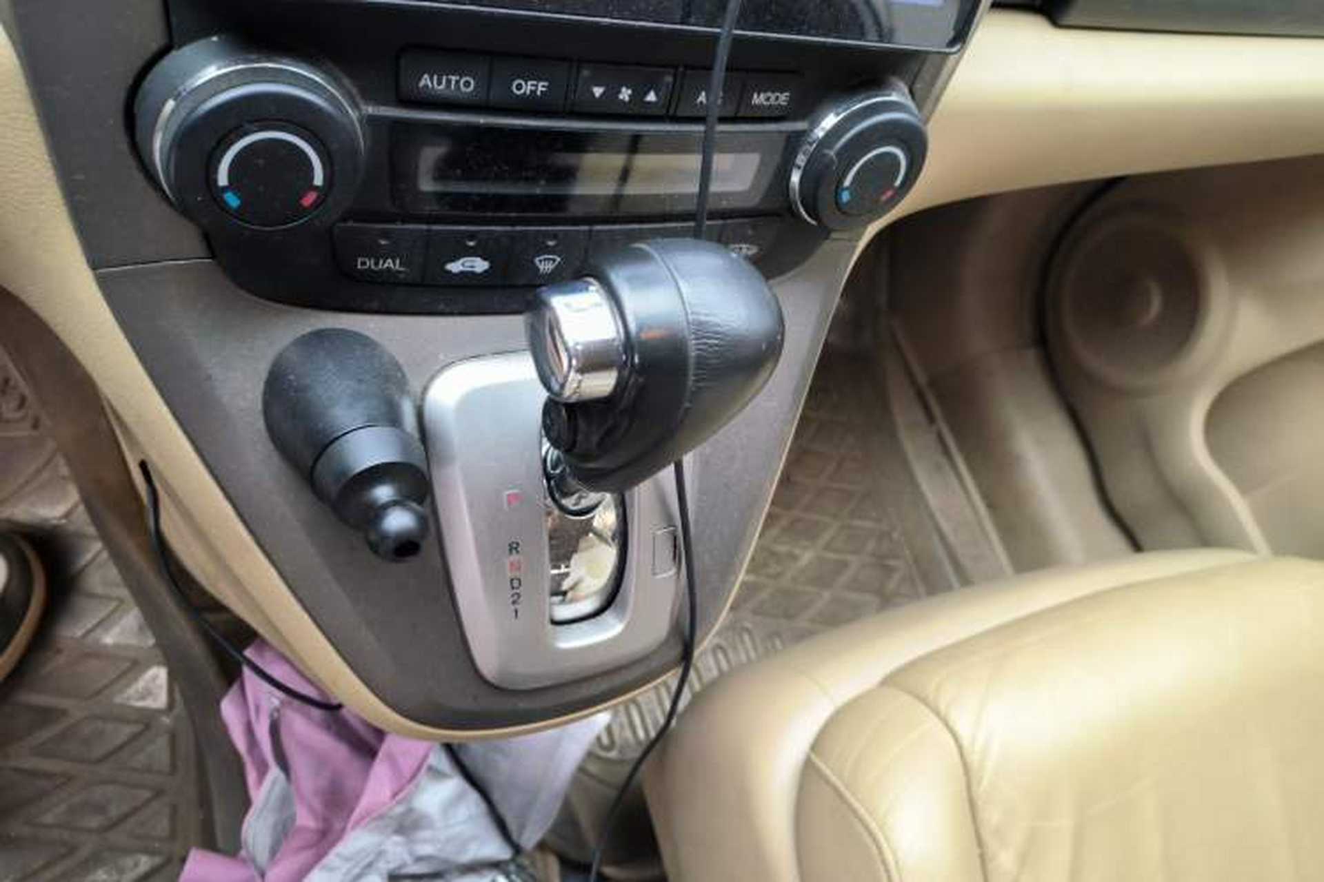 Used Honda CR-V 2007 2.4L automatic four-wheel drive Prestige Edition Gear Lever