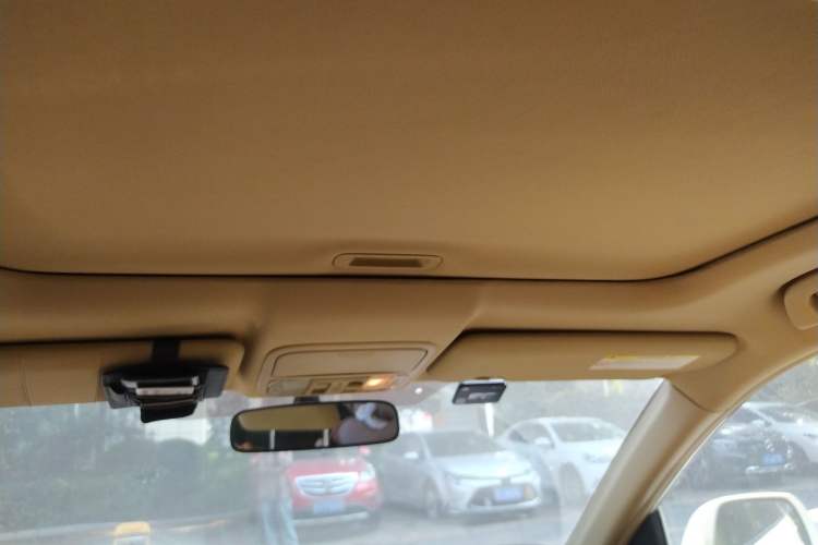 Used Honda CR-V 2007 2.0L Automatic Four-Wheel Drive Classic Edition Headliner