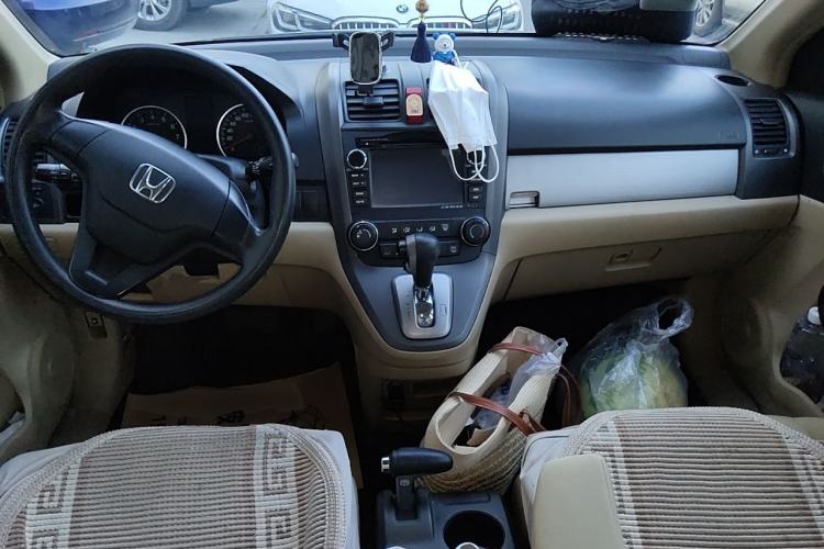 Used Honda CR-V 2008 2.0L automatic two-wheel drive urban version Center Console