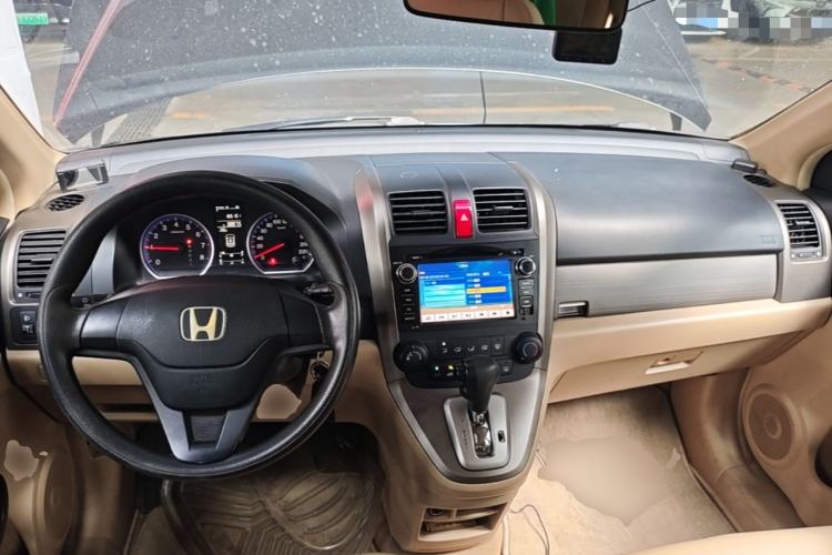 Used Honda CR-V 2008 2.0L automatic two-wheel drive urban version Center Console
