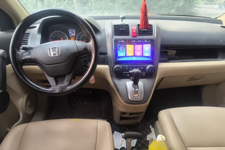 Used Honda CR-V 2008 2.0L automatic two-wheel drive urban version Center Console