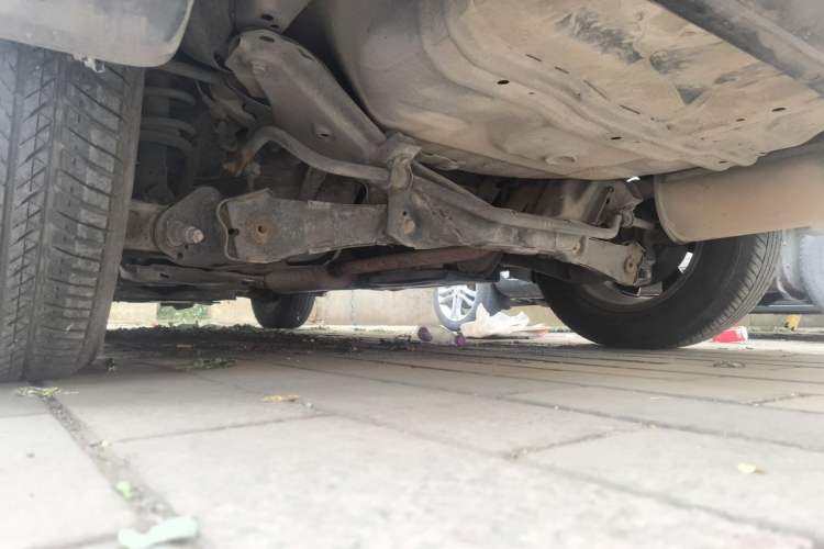 Used Honda CR-V 2008 2.0L automatic two-wheel drive urban version Chassis Rear Left