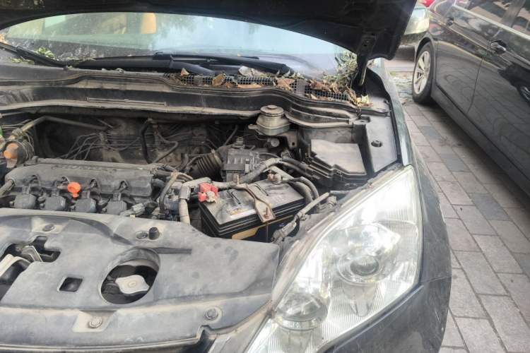 Used Honda CR-V 2008 2.0L automatic two-wheel drive urban version Engine Bay Left