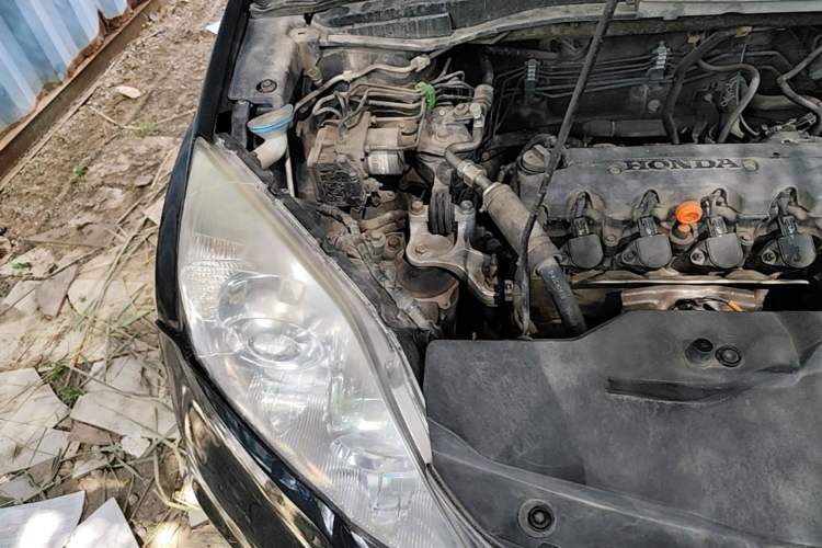 Used Honda CR-V 2008 2.0L automatic two-wheel drive urban version Engine Bay Right