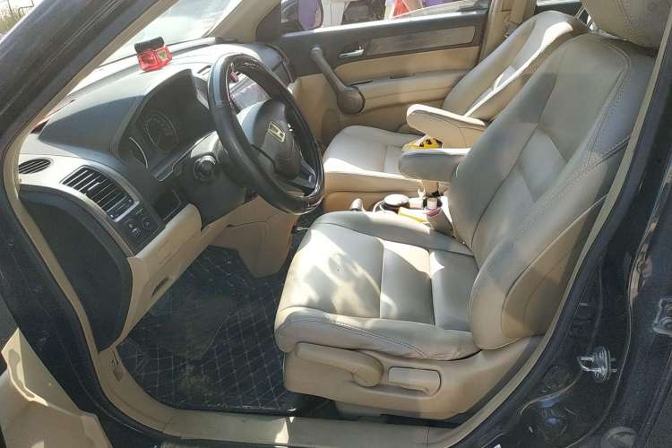 Used Honda CR-V 2008 2.0L automatic two-wheel drive urban version Left Front Seat