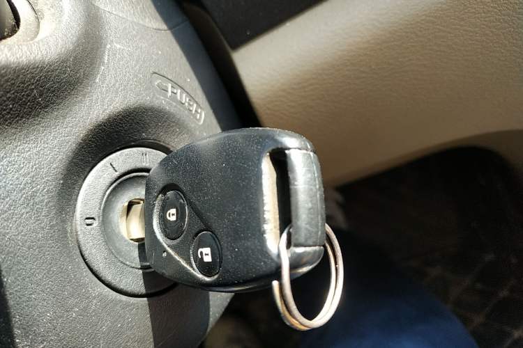 Used Honda CR-V 2008 2.0L automatic two-wheel drive urban version Vehicle Key